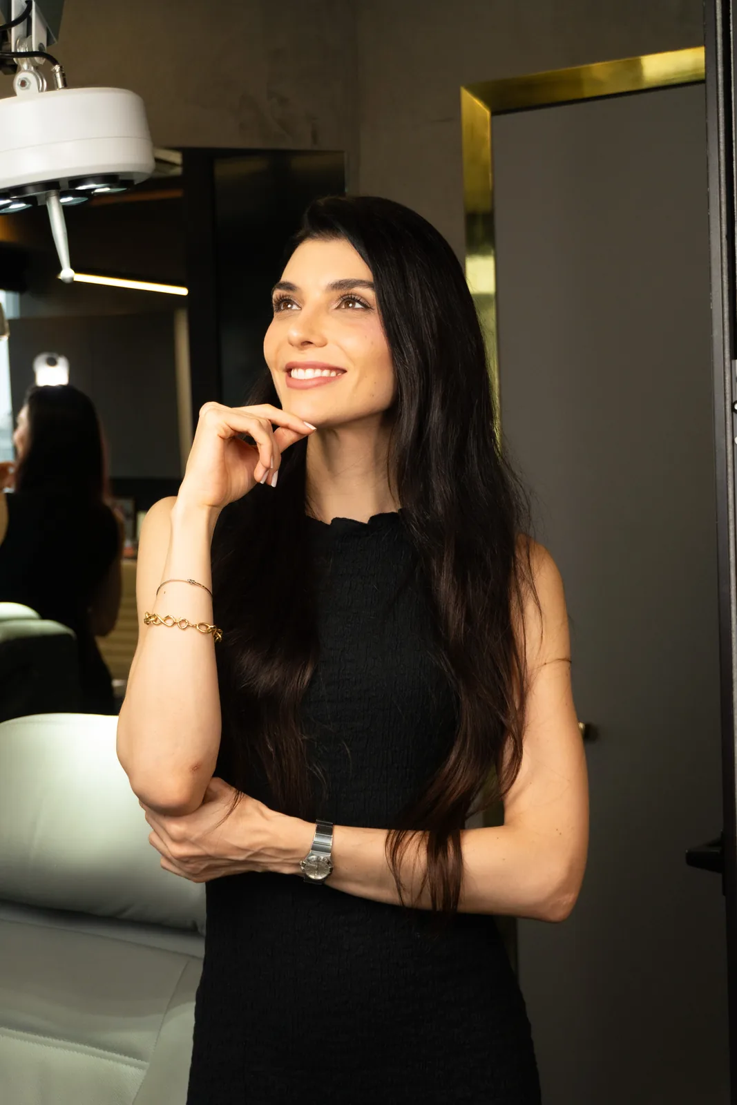 Tratamento de sustentação facial — lifting sem cirurgia pela Dra. Júlia Saldanha.